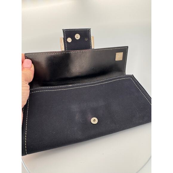 Fendi Navy Blue Canvas and Leather Wallet with Agate-Style Buckle - Picture 4 of 4